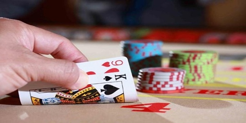 Hướng dẫn chơi Poker từ A- Z dành cho tân thủ tại Kubet 2024